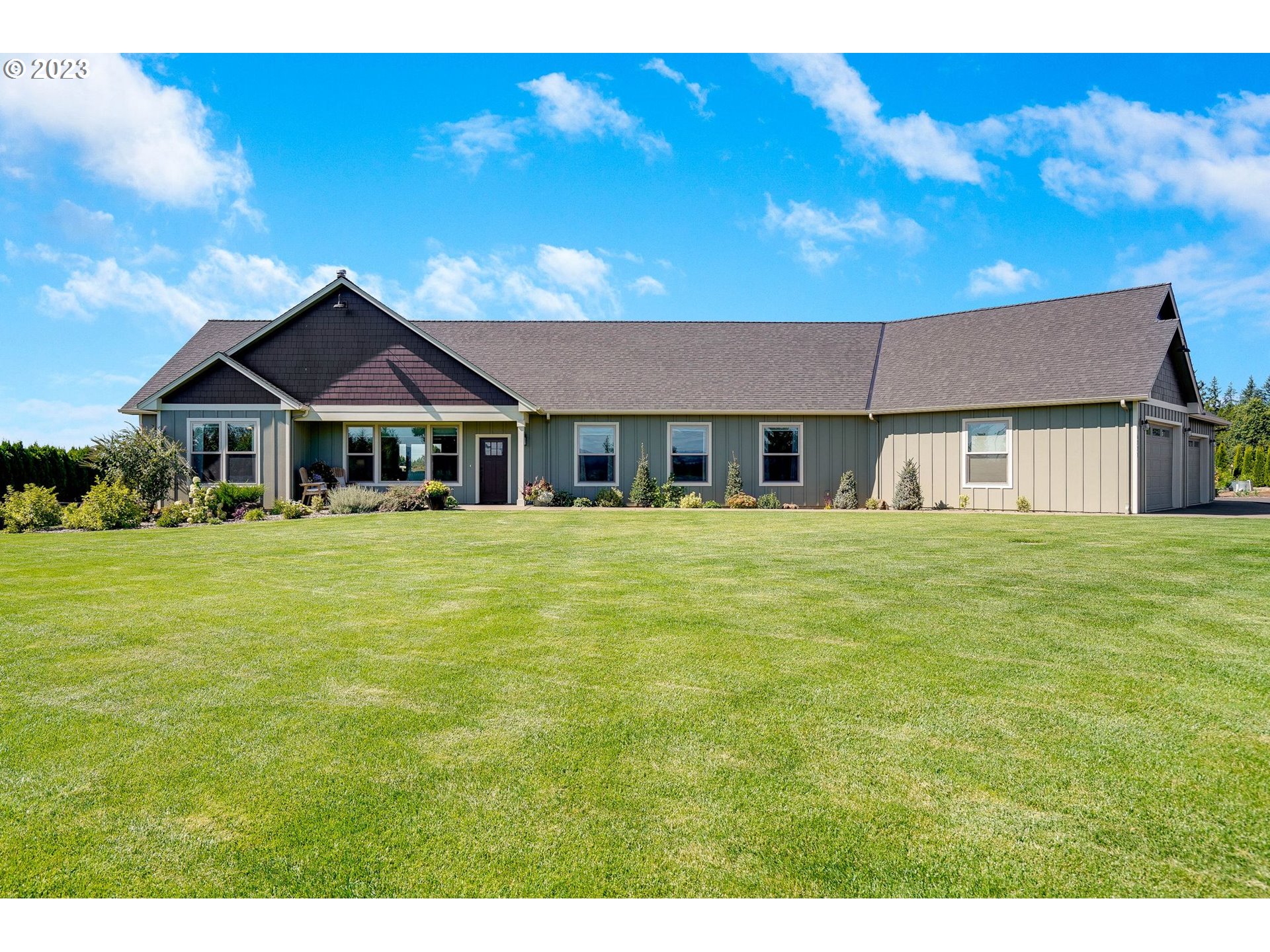 6771 Peter Road Southeast Aumsville, OR 97325 - Photo 1 of 48 Gallery Image 1