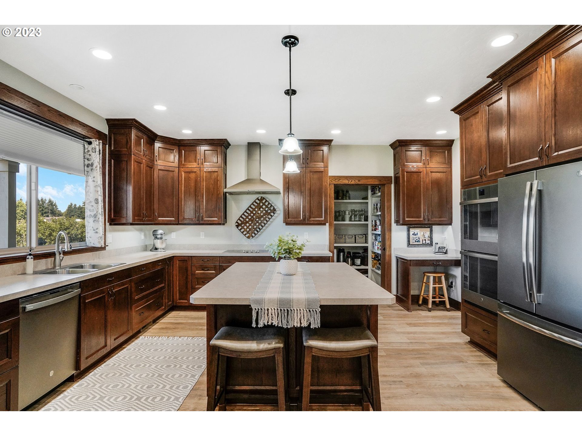 6771 Peter Road Southeast Aumsville, OR 97325 - Photo 14 of 48 Kitchen