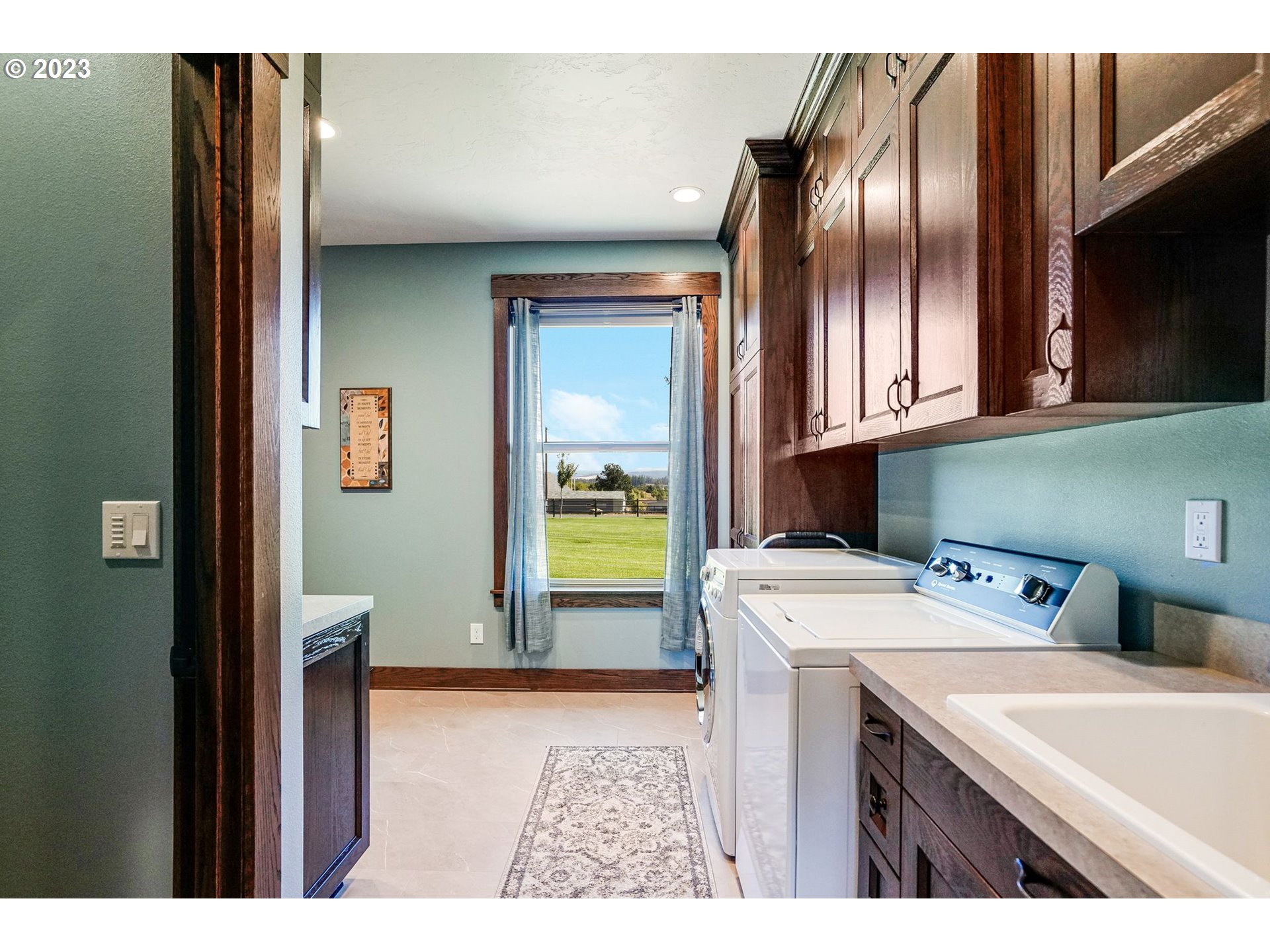 6771 Peter Road Southeast Aumsville, OR 97325 - Photo 31 of 48 Laundry