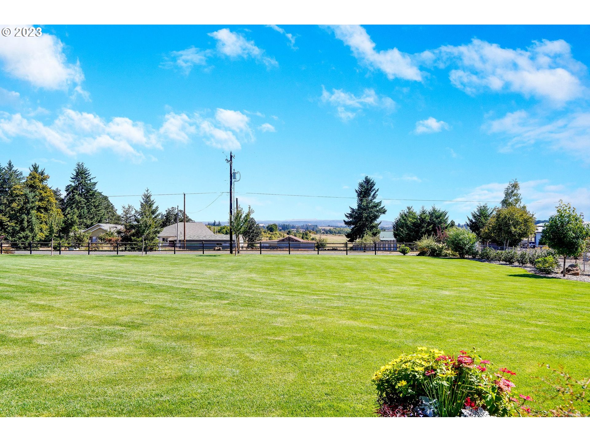 6771 Peter Road Southeast Aumsville, OR 97325 - Photo 6 of 48 Gallery Image 6