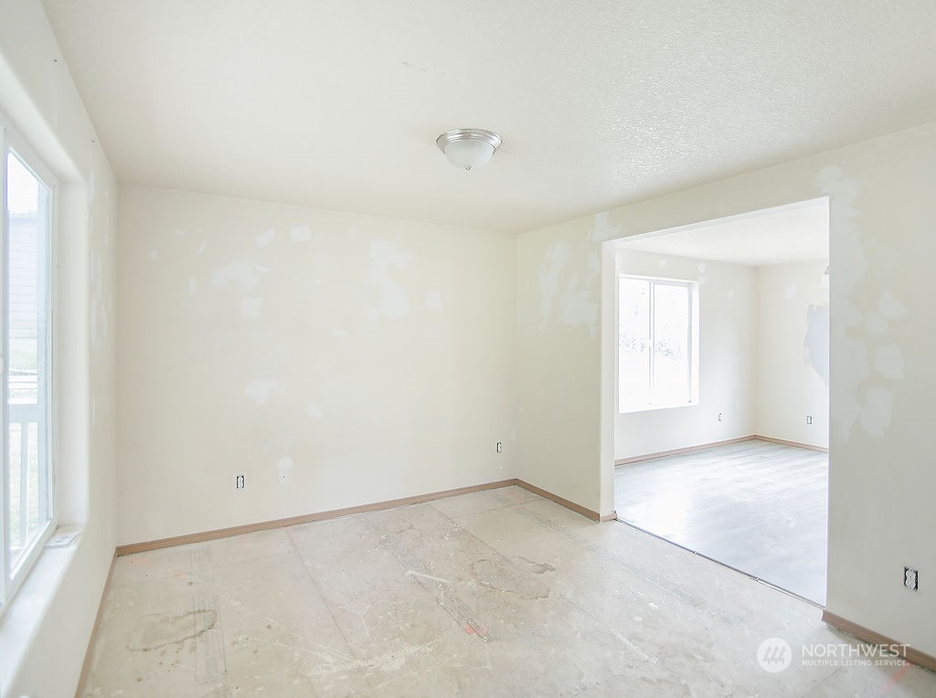 226 Wohl Road Longview, WA 98632 - Photo 6 of 40 Gallery Image 6