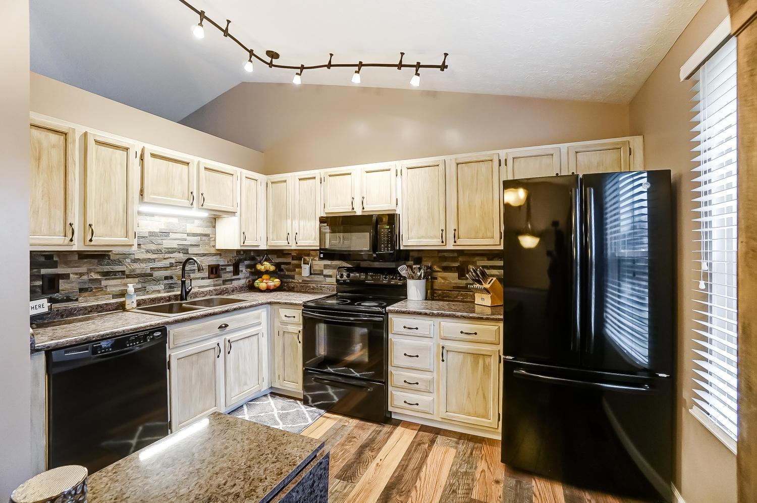 2505 Stegner Road Obetz, OH 43207 - Photo 3 of 25 Gallery Image 3