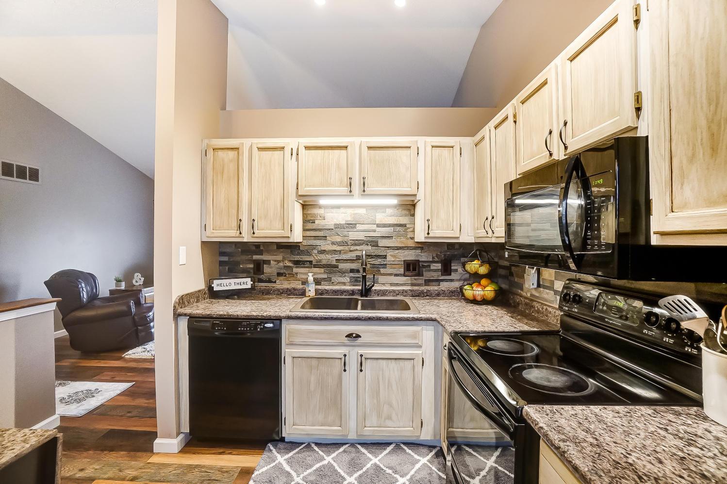 2505 Stegner Road Obetz, OH 43207 - Photo 4 of 25 Gallery Image 4