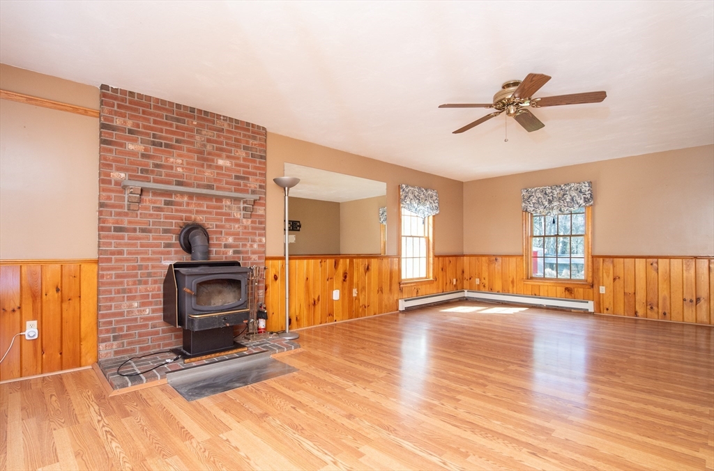 10 Bowman Road Mattapoisett, MA 02739 - Photo 21 of 28 Gallery Image 21