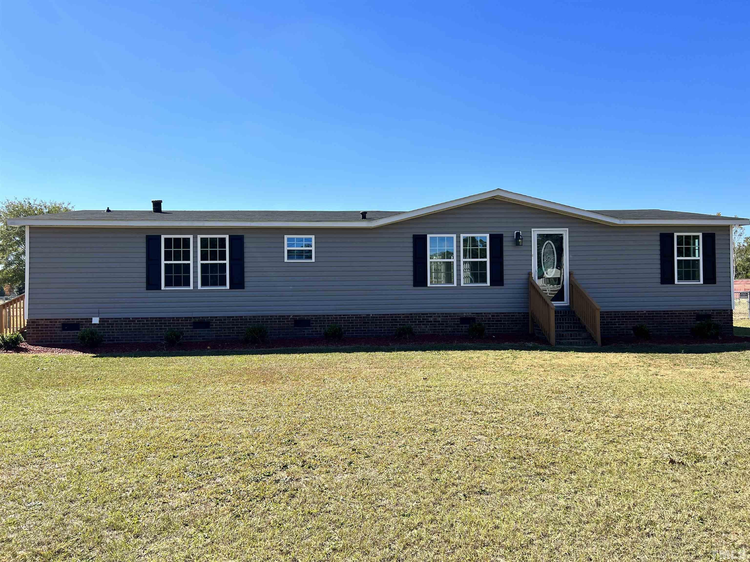 5272 Brogden Road Smithfield, NC 27577 - Photo 1 of 23 Gallery Image 1