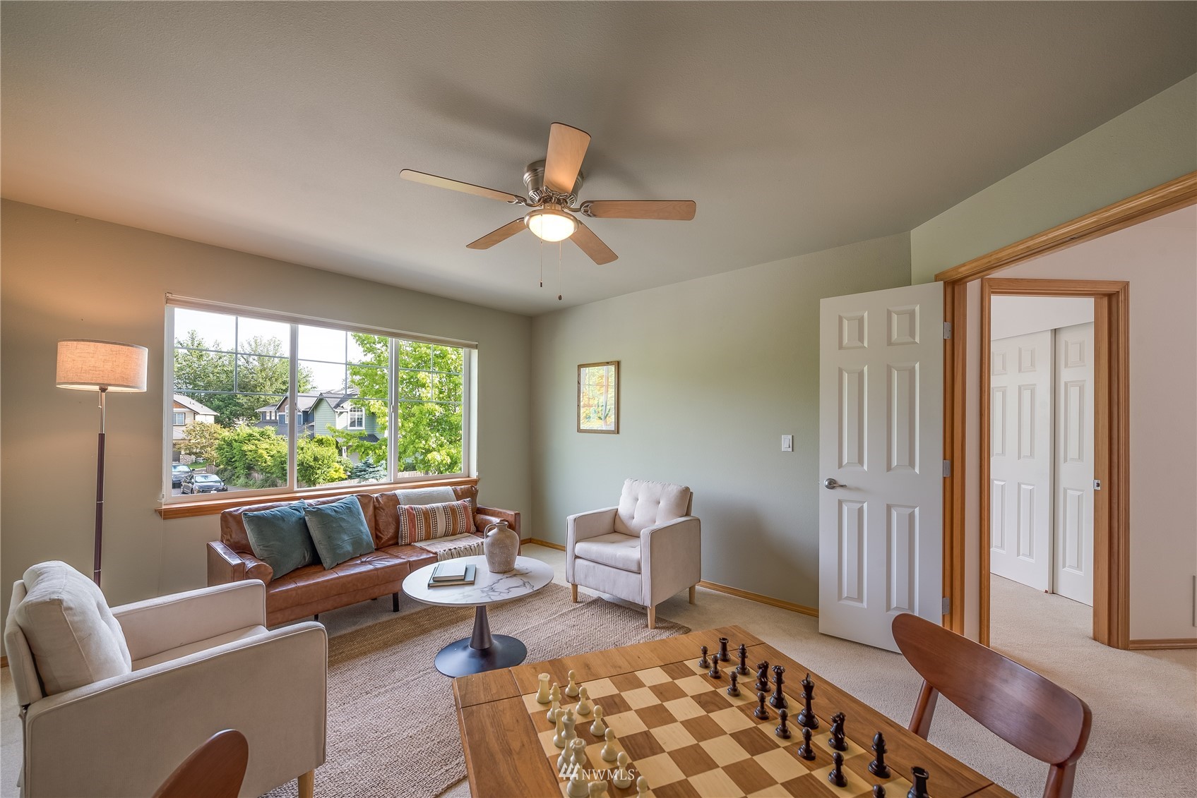 4612 152nd Place Southeast Bothell, WA 98012 - Photo 7 of 28 Gallery Image 7