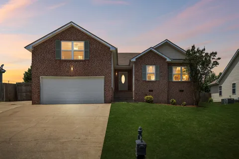 $314,900 | 3177 Brook Hill Drive, Clarksville, TN 37042