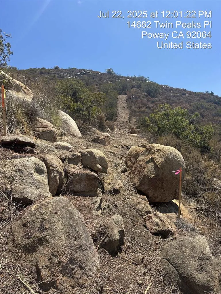 44 Carlson Street Poway, CA 92064 - Photo 11 of 12 a view of a lot of trees and mountains