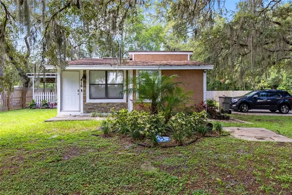 $874,000 | 424 East Welch Road, Apopka, FL 32712
