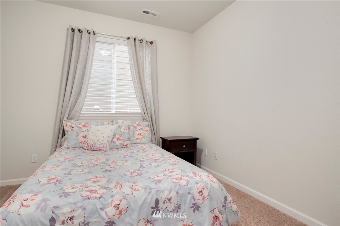 17825 Southeast 188th Place Renton, WA 98058 - Photo 12 of 27 Gallery Image 12