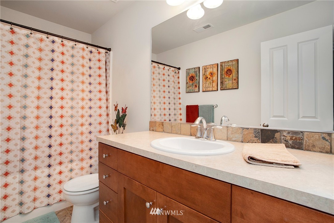 17825 Southeast 188th Place Renton, WA 98058 - Photo 22 of 27 Gallery Image 22