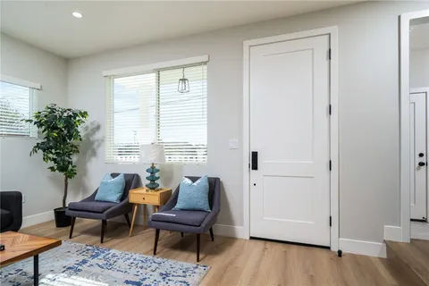 $4,595 | 798 North Amelia Avenue, Unit A, San Dimas, CA 91773