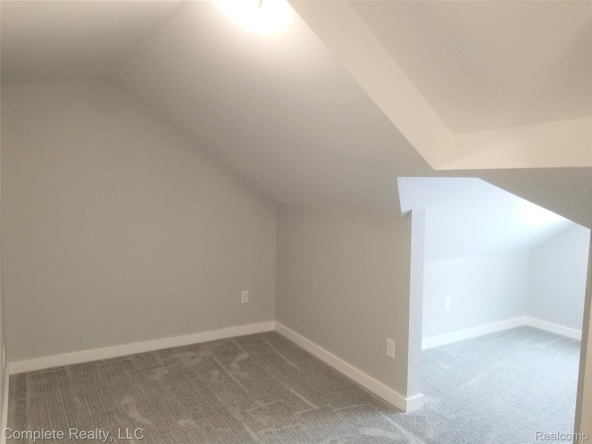 4447 East Carpenter Road Flint, MI 48506 - Photo 39 of 48 20210128_122655.jpg