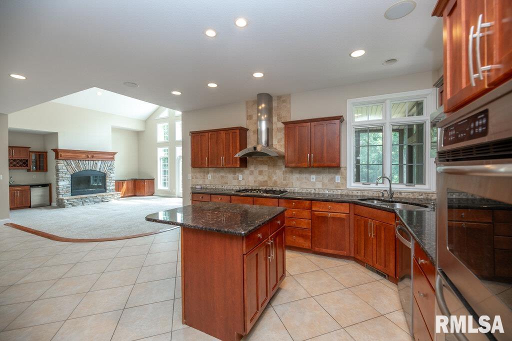 5126 North Kickapoo-Edwards Road Edwards, IL 61528 - Photo 21 of 43