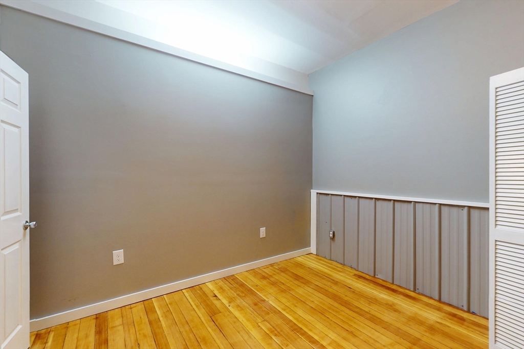 245 Main Street, Unit 3 Northampton, MA 01060 - Photo 26 of 31