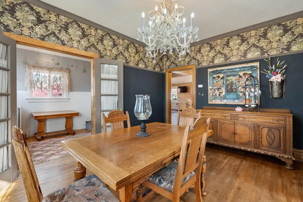 $250,000 | 710 West Oakland Avenue, Austin, MN 55912