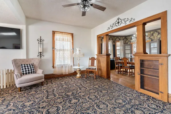 $250,000 | 710 West Oakland Avenue, Austin, MN 55912