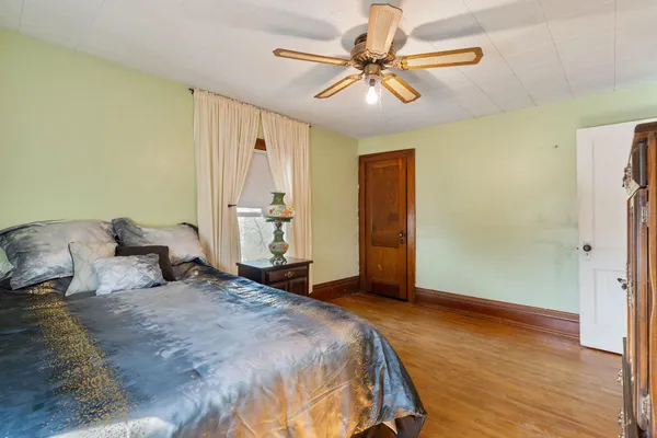 $250,000 | 710 West Oakland Avenue, Austin, MN 55912