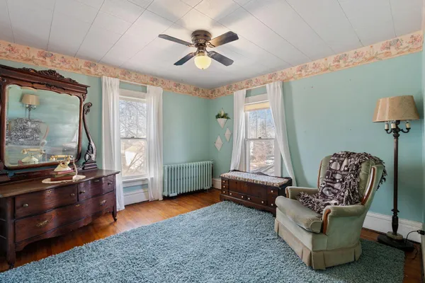 $250,000 | 710 West Oakland Avenue, Austin, MN 55912