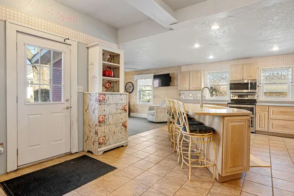 $250,000 | 710 West Oakland Avenue, Austin, MN 55912