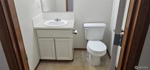 $2,850 | 9131 Thea Rose Dr. Southeast, Yelm, WA 98597