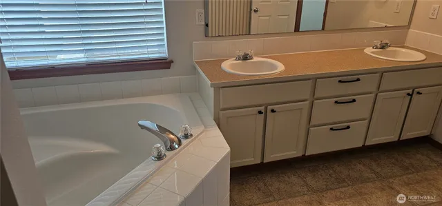 $2,850 | 9131 Thea Rose Dr. Southeast, Yelm, WA 98597