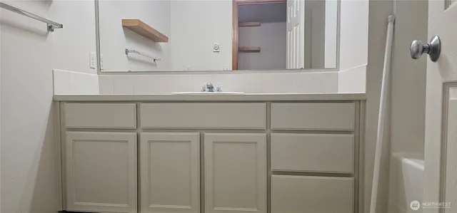 $2,850 | 9131 Thea Rose Dr. Southeast, Yelm, WA 98597