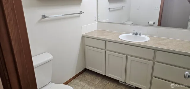 $2,850 | 9131 Thea Rose Dr. Southeast, Yelm, WA 98597