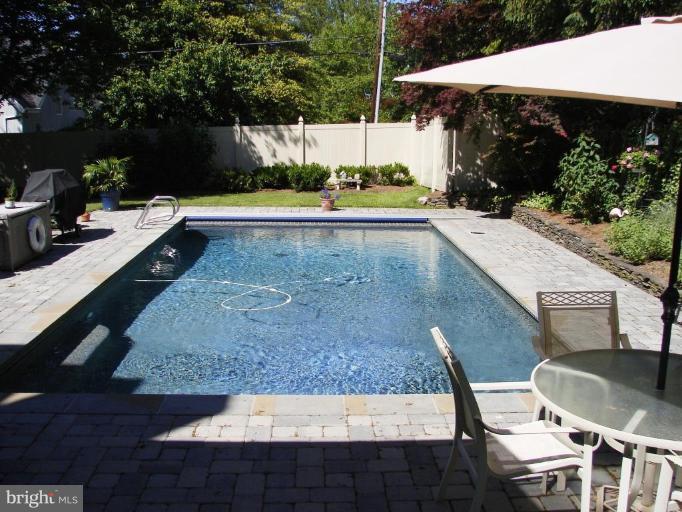 259 Long Point Road Crownsville, MD 21032 - Photo 13 of 30 Swimming Pool