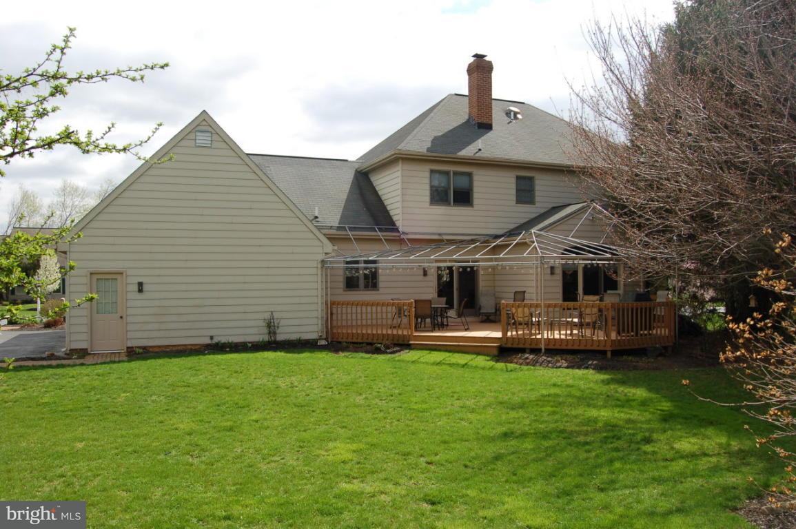 2104 Saddleridge Road Lancaster, PA 17601 - Photo 4 of 18