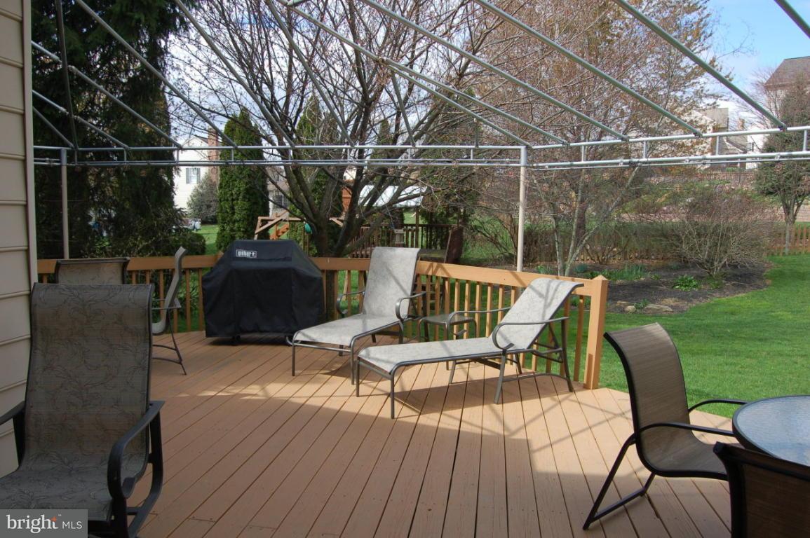 2104 Saddleridge Road Lancaster, PA 17601 - Photo 6 of 18