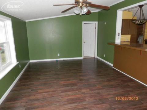4258 Summers Road North Branch, MI 48461 - Photo 3 of 9 20174342-2.JPG