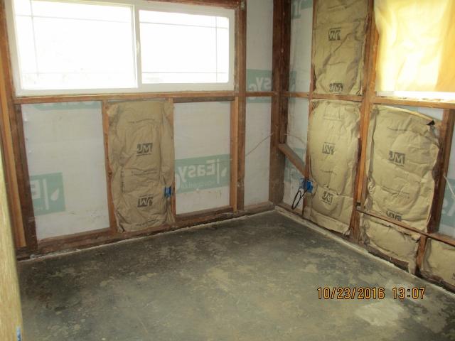 19283 Anna Road Anderson, CA 96007 - Photo 15 of 17 IMG_8829 (640x480)