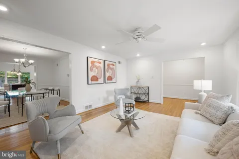 $999,000 | 12114 Whippoorwill Lane, Rockville, MD 20852