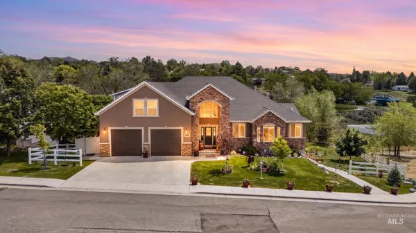 $989,000 | 1600 Surprise Valley Road, Pocatello, ID 83201