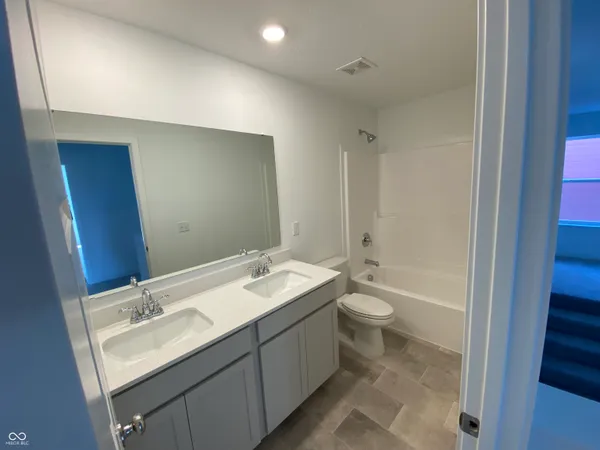 $2,850 | 17303 Gresham Lane, Westfield, IN 46074