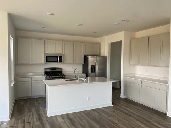 $2,850 | 17303 Gresham Lane, Westfield, IN 46074