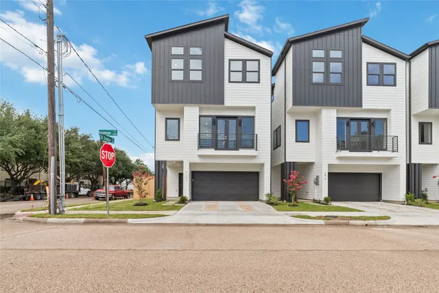 $535,000 | 2103 Holman Street, Houston, TX 77004