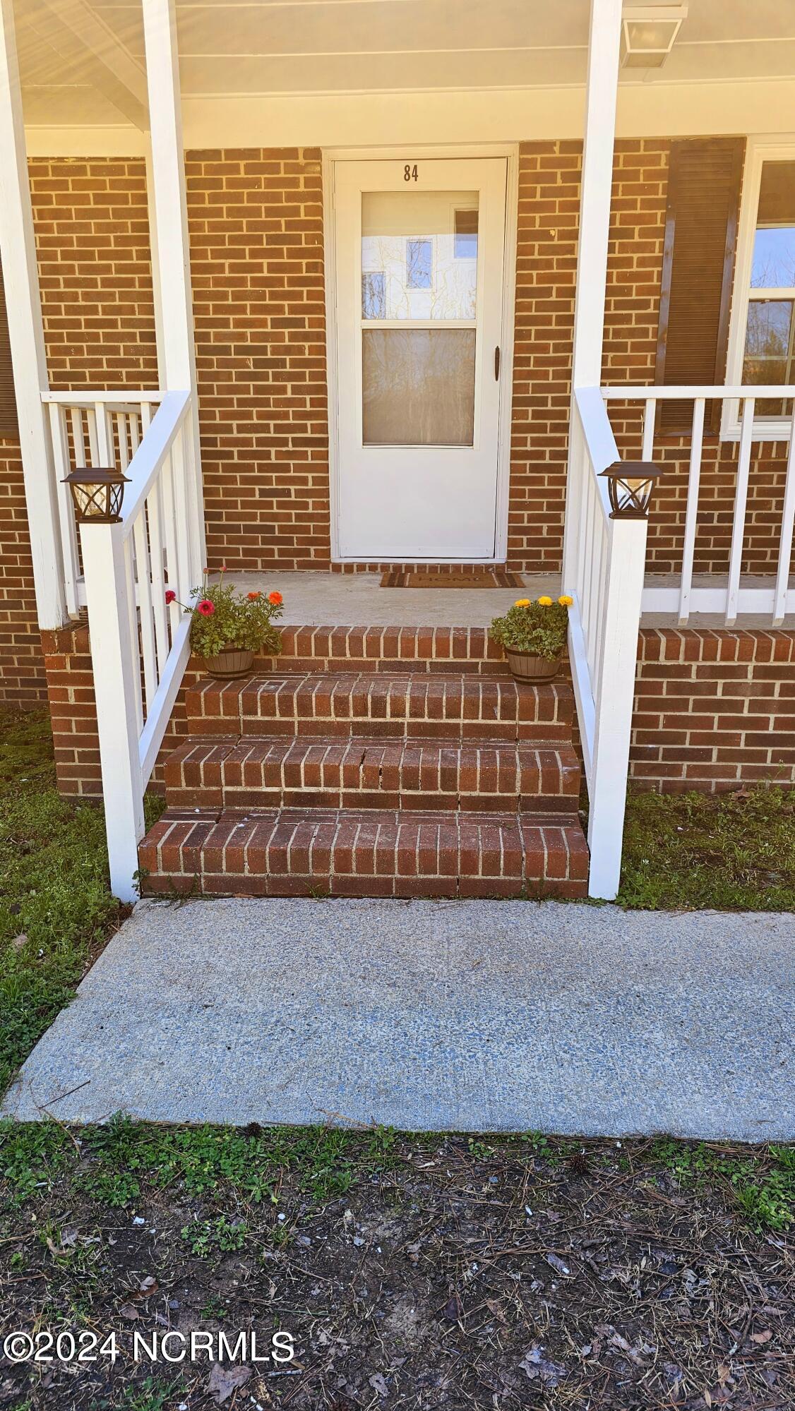 84 Christmas Road Enfield, NC 27823 - Photo 4 of 19 4 - Front Door