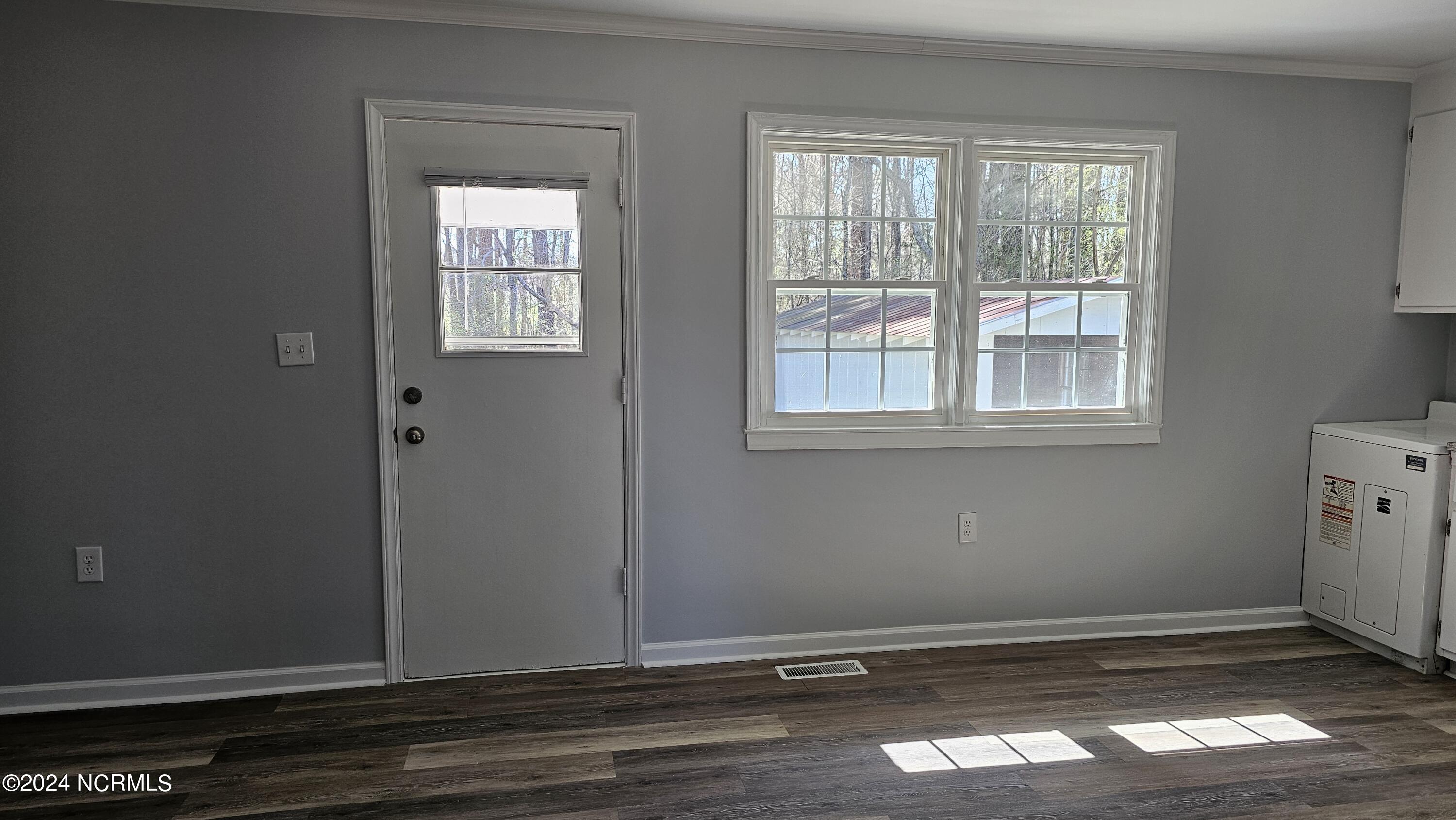 84 Christmas Road Enfield, NC 27823 - Photo 7 of 19 7 - Kitchen