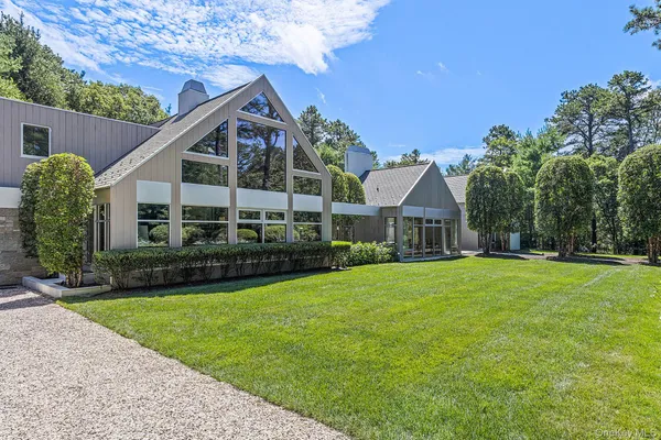 $120,000 | 7 Rolling Wood Lane, East Hampton, NY 11937