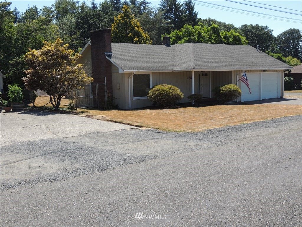 1717 Southwest Gails Avenue Chehalis, WA 98532 - Photo 1 of 1 Gallery Image 1
