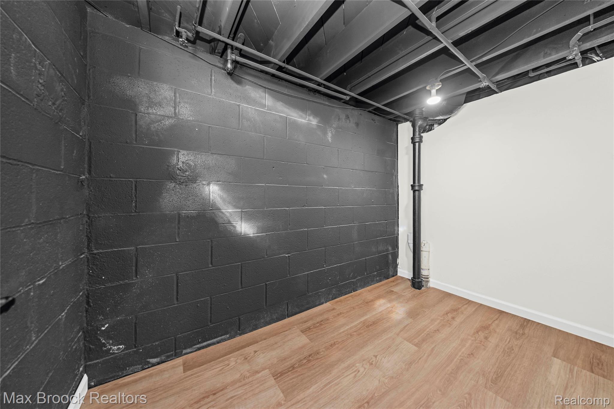 1544 Sheffield Road Birmingham, MI 48009 - Photo 29 of 51 1544 Sheffield - OnDemand Pix Photgraphy (26).jpg