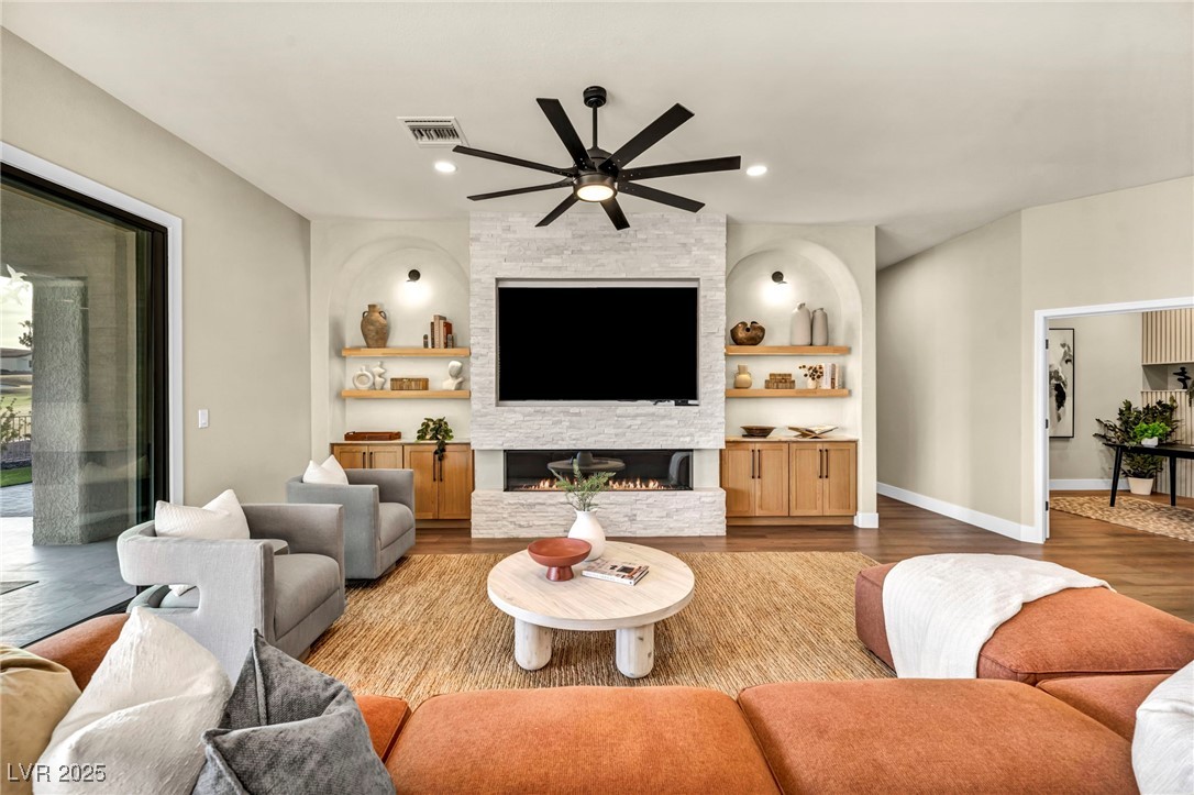 9917 Villa Ridge Drive Las Vegas, NV 89134 - Photo 4 of 71