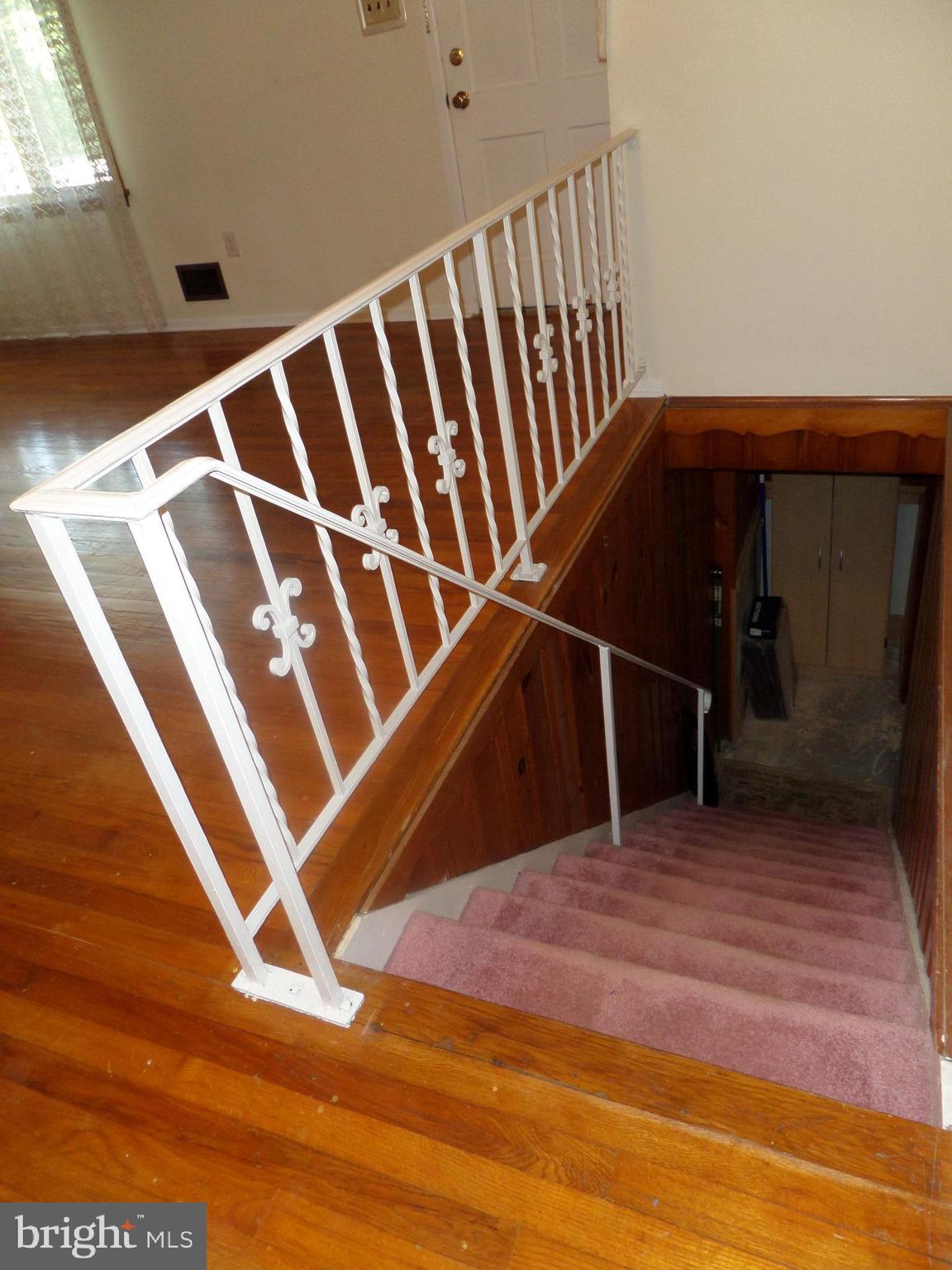 19 Hempstead Road Hamilton, NJ 08610 - Photo 31 of 42 stairs