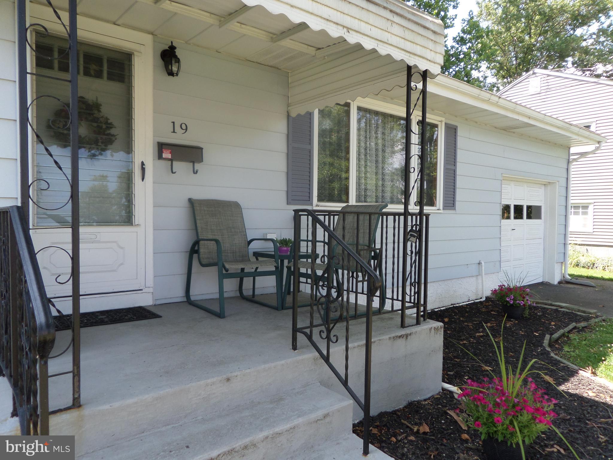 19 Hempstead Road Hamilton, NJ 08610 - Photo 5 of 42 Exterior front