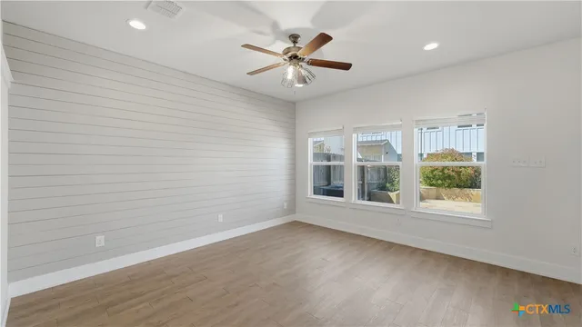 $265,000 | 223 Sapphire Drive, New Braunfels, TX 78130