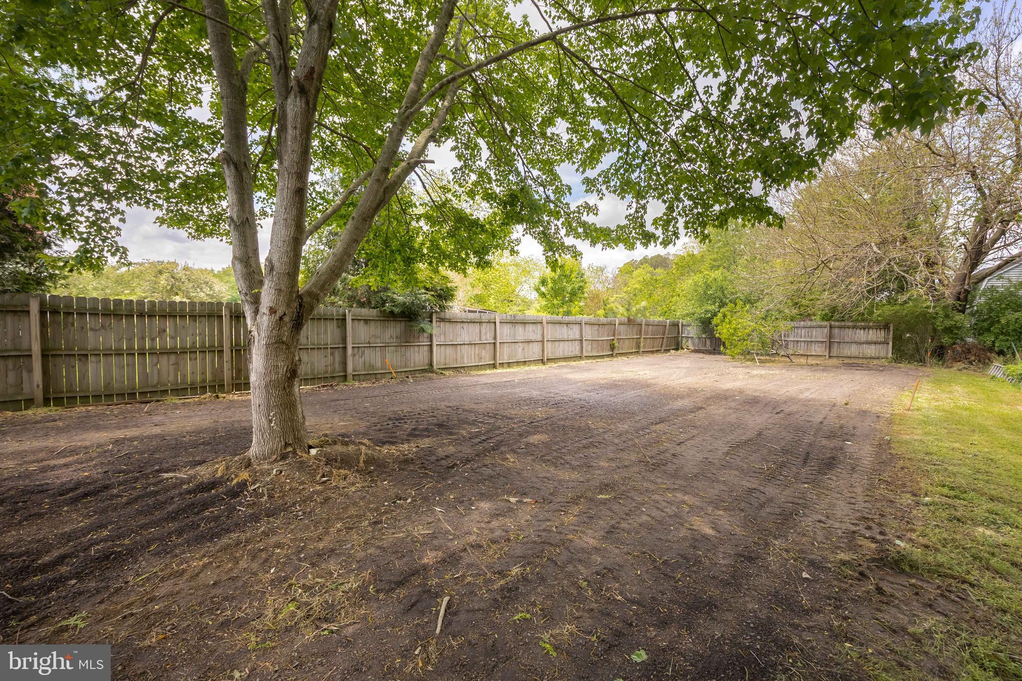 8359 Newark Road Newark, MD 21841 - Photo 48 of 53 a view of backyard with green space
