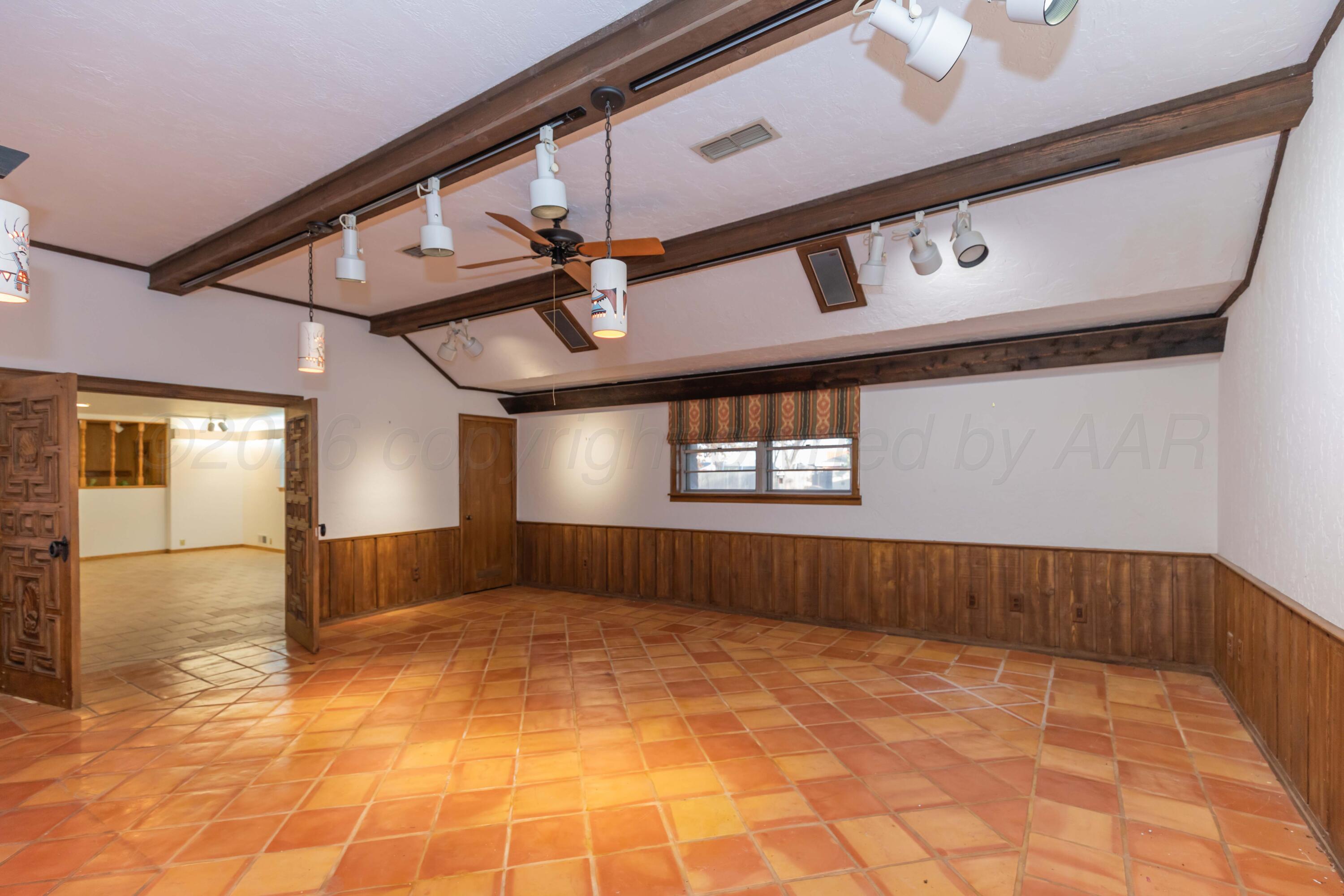 901 West 2nd Street Claude, TX 79019 - Photo 23 of 64 DEN VIEW 1