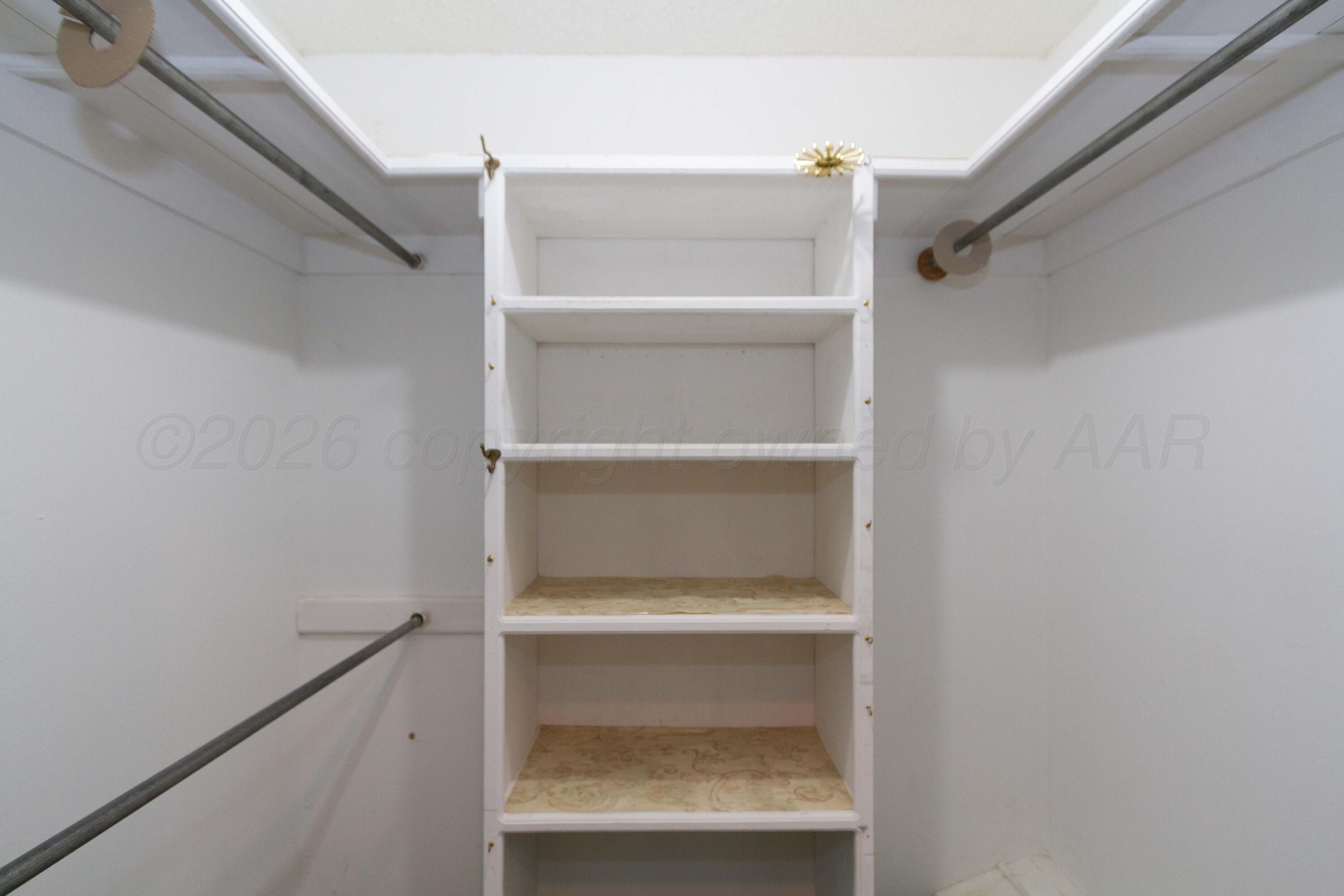 901 West 2nd Street Claude, TX 79019 - Photo 37 of 64 PRIMARY CLOSET 1